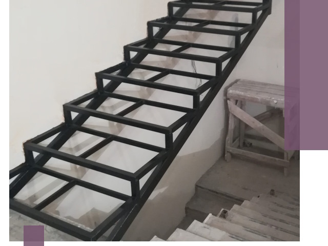 Демонтаж лестниц на металлокаркасе в Гудермесе: быстрый вывоз и разбор