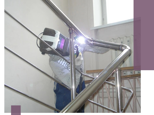 Монтаж перил и ограждений качественно в Гудермесе