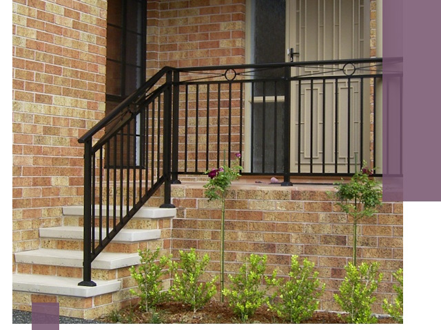 Уличные перила из металла под ключ в Гудермесе