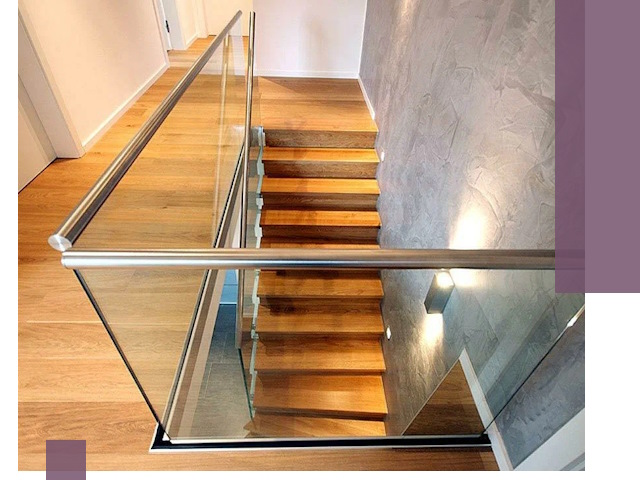 Перила для лестницы в доме — изготовление и монтаж в Гудермесе