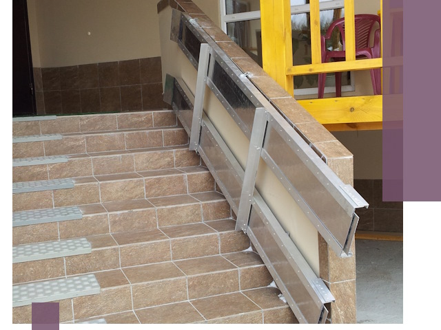 Откидные пандусы под ключ в Гудермесе — монтаж и демонтаж