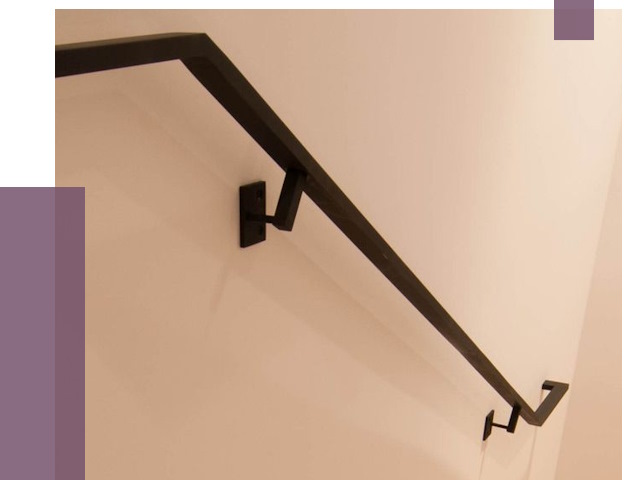 Монтаж пристенных поручней в Гудермесе от 3586 руб. 